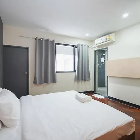Go Inn Silom โกอินน์ สีลม - สถานีรถไฟฟ้าเซนต์หลุยส์ Bangkok Exterior photo