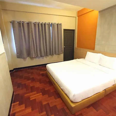 Go Inn Silom โกอินน์ สีลม - สถานีรถไฟฟ้าเซนต์หลุยส์ Bangkok Exterior photo